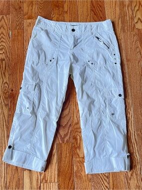 Apt. 9 Women's White Cropped Cargo Pants Sz 8